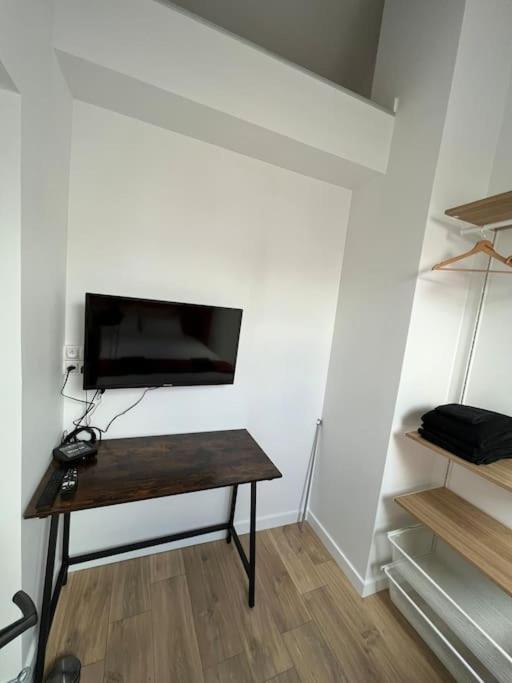 Le Central 3 - Pepite En Centre Ville D'Elbeuf Dış mekan fotoğraf